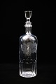 Fin , gammel " 
Cognac " glas 
karaffel med 
glas prop.
Højde: 31,5cm. 
Dia.: 8,5cm.
