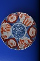 Japansk imarri 
porcelæn 
tallerken, 
polykrom 
dekoreret, fra 
det 19 
århundrede.   
Tallerken, ...