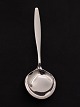 Georg Jensen 
Cypress 
sterling sølv 
serverings ske 
21,5 cm. emne 
nr. 581832