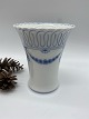 Bing & Grøndahl 
porcelæn, 
empire sjælden 
vase nr. 186. 
Måler 16cm høj 
1. sort Hel og 
fin stand ...