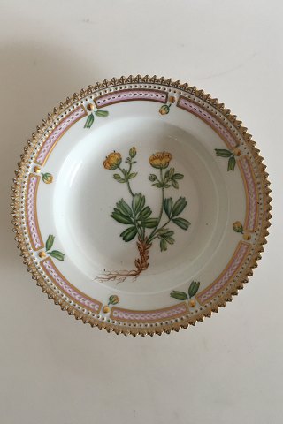 Kongelig Porcelæn Flora Danica Frugt tallerken 20/3590