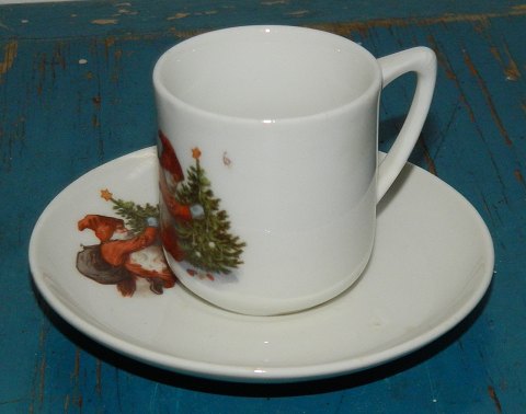 Child Cup KPM porcelain with Santa Claus