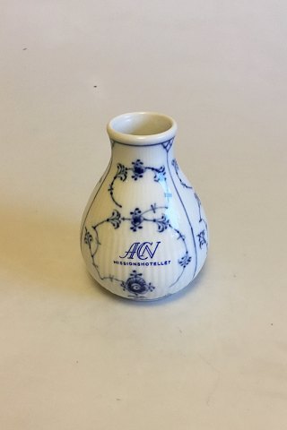 Royal Copenhagen Musselmalet Riflet Vase No 2271