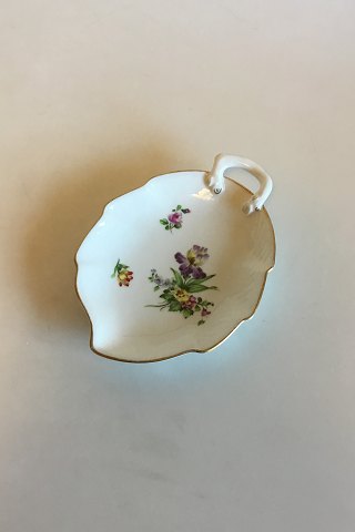 Bing & Grøndahl Saksisk Blomst, Håndmalet Lille Bladformet Kagefad