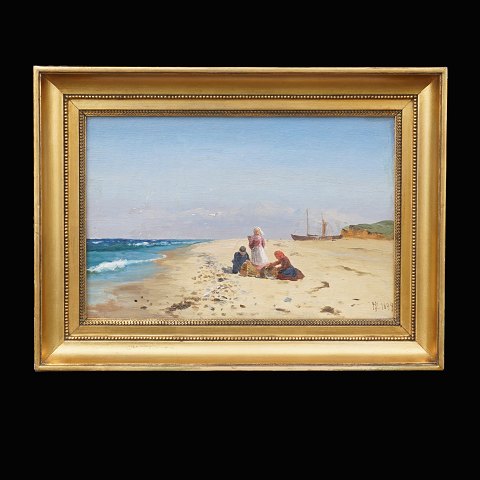 Holger Lübbers, 1850-1931, Persons at a beach. Oil 
on canvas. Signed and dated 1894. Visible size: 
20x30cm. With frame: 30x40cm