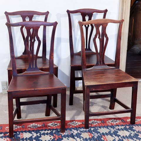 4 stole i kinesisk stil 
 - Kr. 1600,-