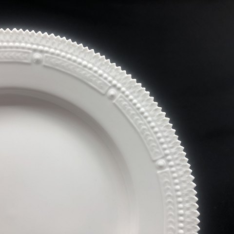 Pearl Pattern dinner plate