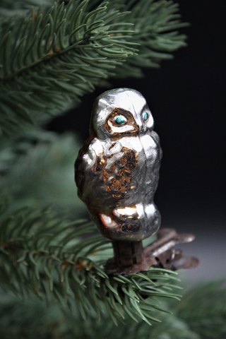 Old glass Christmas decorations for the Christmas tree. (Glass owl H: 7cm.)