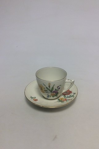 Bing & Grøndahl Saksisk Blomst, Creme Kaffekop med underkop no 102