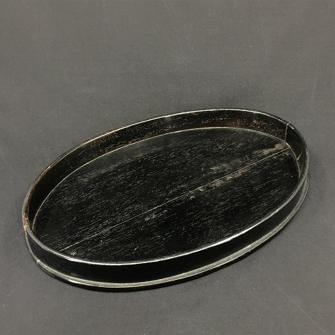 Tray in black lacquered wood
