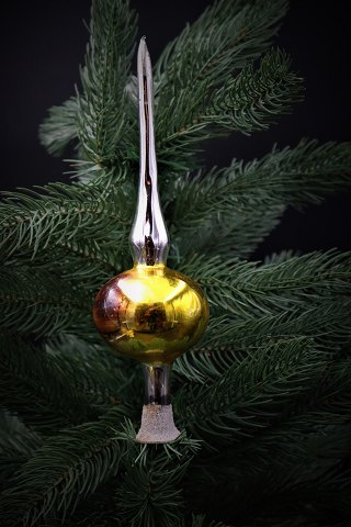 Old glass top spear to attach to the Christmas tree. 
Height: 19cm.
