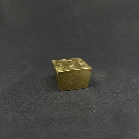 Old Danish weight in brass from 1824