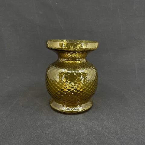 Rav hyacintglas med ternet optik fra Fyens Glasværk, model fra 1910