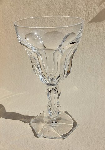 Lalaing wine glass from Val Saint Lambert.