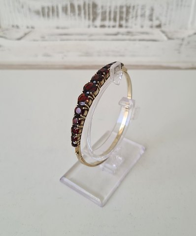 Vintage garnet bracelet in gold-plated sterling silver