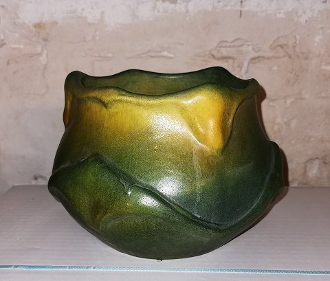 Pottery jar from P. Ipsen