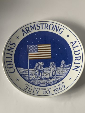 Platte Første landing på månen bygdø
Juli 20-1969
måler 19,8 cm ca i dia