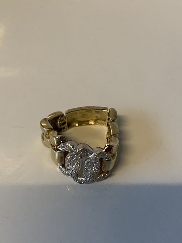 Elegant ring in 14 carat gold
Stamped 585
Street 61