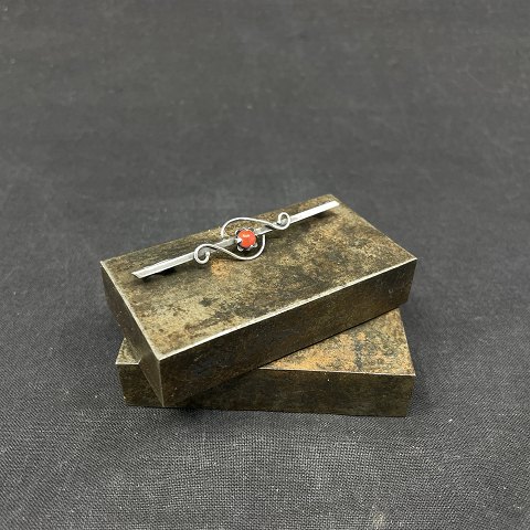 Nice brooch with coral