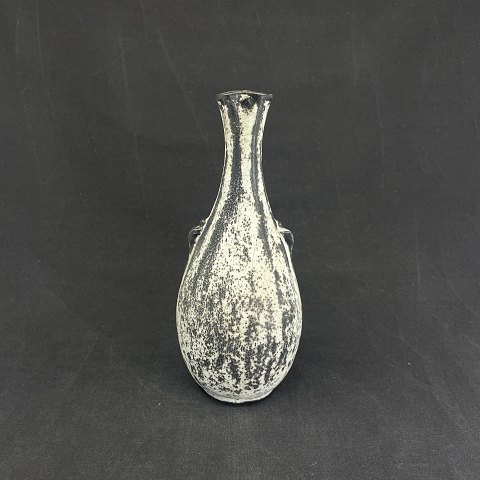 Vase af Svend Hammershøi for Kähler, 20 cm.