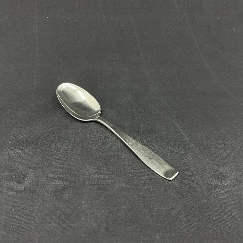 Plata dessert spoon by Georg Jensen
