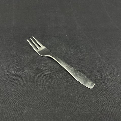 Plata cake fork by Georg Jensen
