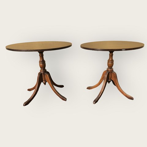 Two small lamp tables
total DKK 775