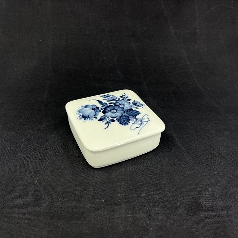 Blue Flower lidded box