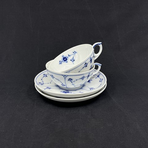 Blue Fluted Plain tea cup, 1/76 with flower