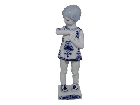 Blue Fluted Plain Figurine
Girl standing with butterfly