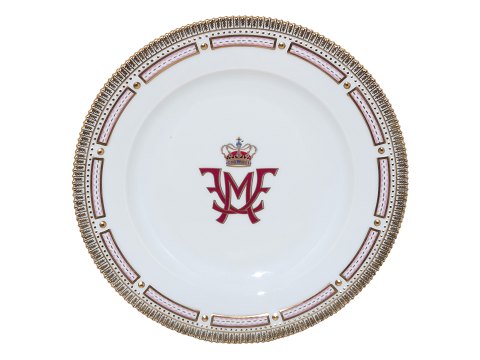 Flora Danica
Dinner plate with crowned monogram of Crown Prince Frederik and Crown Princess 
Mary