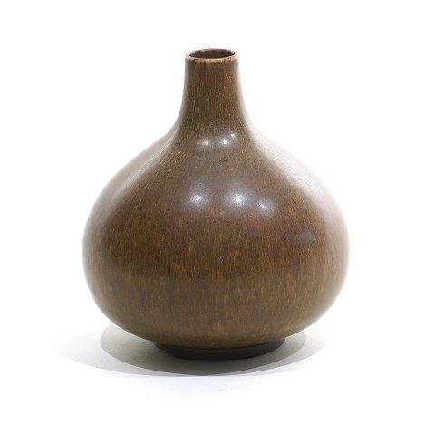 Saxbo vase i stentøj modelnummer 57. H: 13,5cm