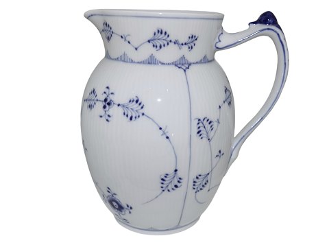 Blue Fluted Plain
Extra large milk pitcher 1.5 liter from 1898-1923