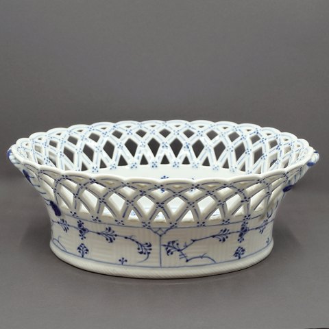 Royal Copenhagen, blue fluted full lace porcelain; An oval fruit basket