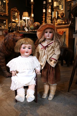 2 antique German porcelain dolls.from the company Gustav Heubach Köppelsdorf & 
Adolf Wislizenus...