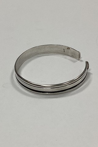 Modern open Armring in Sterling Silver