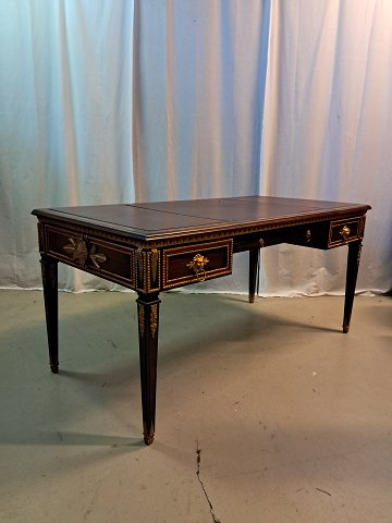 Skriveborde og kontor