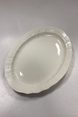 Royal Copenhagen Josephine Creme Ovalt Fad No. 1558