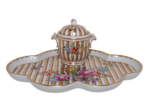 German porcelainInkwell with Saxon Flower decoration