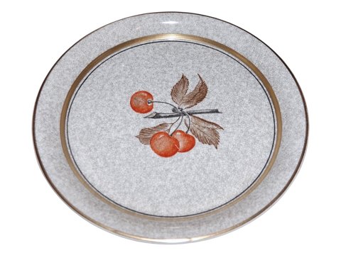 Royal CopenhagenCraquele dish with cherries