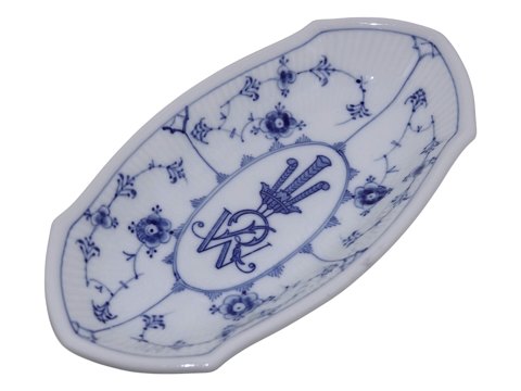 Blue Traditional Thick porcelainSmall dish with logo 19.2 cm.