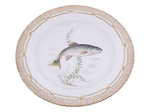 Flora DanicaDinner plate with fish 25.5 cm. #3549