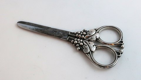 Cohr. Vindruesaks med håndtag af sterling (925). Længde 14 cm.