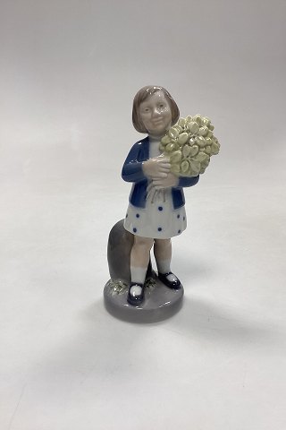 Royal Copenhagen Månedsfigur Maj - Pige med Blomster No. 4527