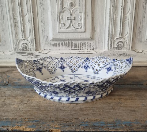 Royal Copenhagen Blue Fluted full lace rare bread basket no. 1002