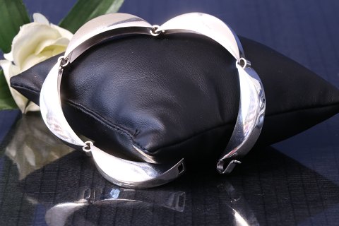 Georg Jensen Hals og armb�nd