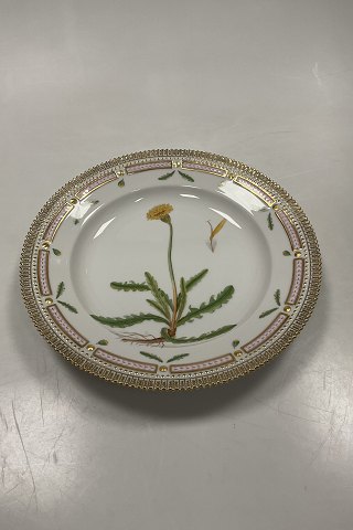 Royal Copenhagen Flora Danica Spisetallerken No. 3549