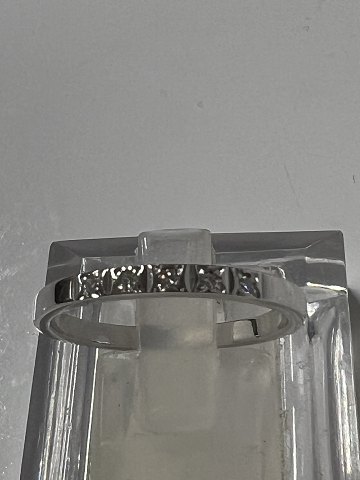 item no: 647773