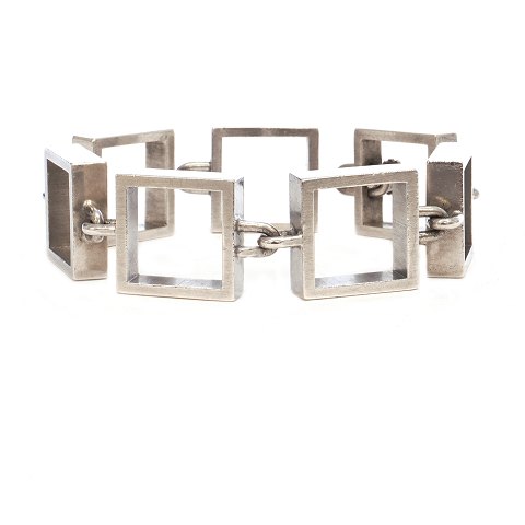 item no: 1095