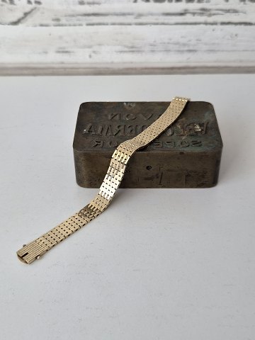 Jewelry - Gold